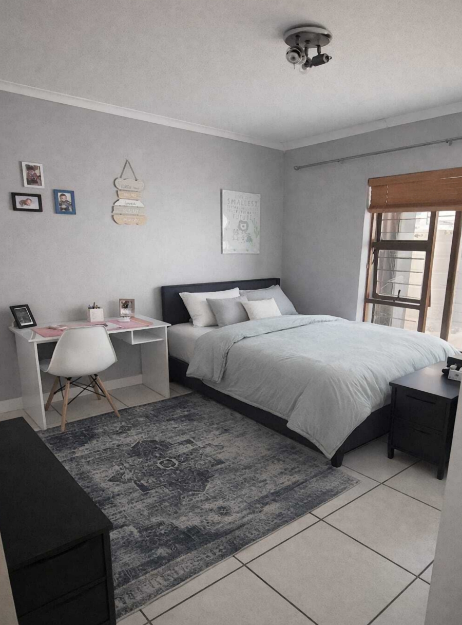 To Let 2 Bedroom Property for Rent in Anchorage Park Western Cape
